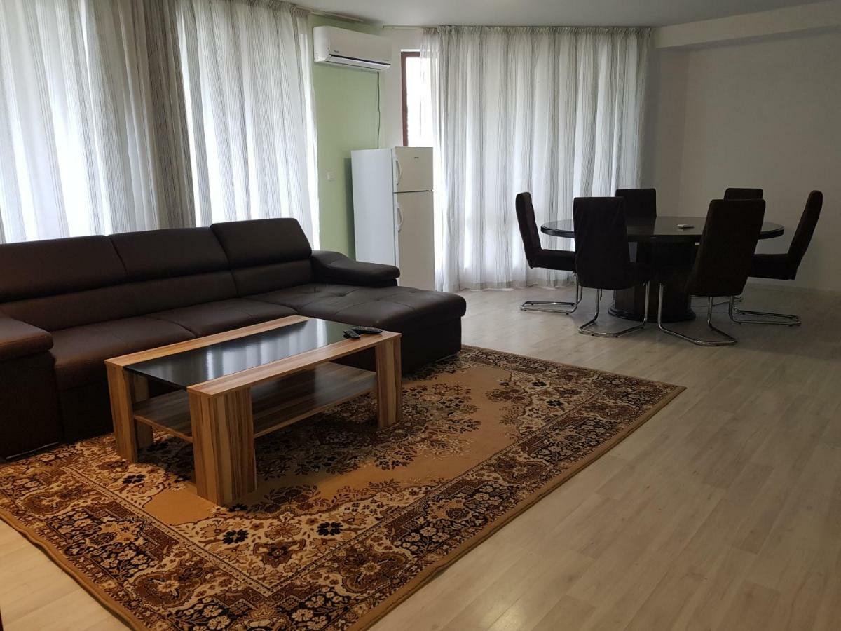 Bellatrix Apartment Варна Екстер'єр фото